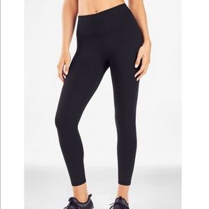 7/8 Powerhold Black Fabletics Leggings